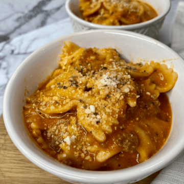 Instant Pot Lasagna Soup Feature Image