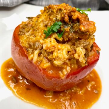 Lebanese Stuffed Bell Peppers Feature Image